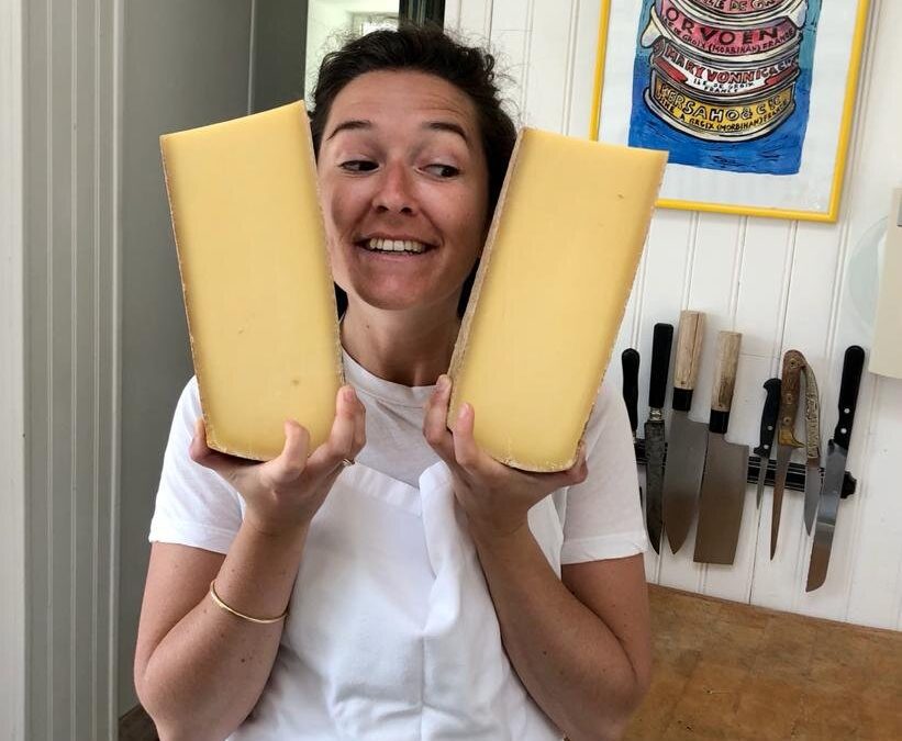 Rencontre avec Victoire, Cheese Geek et auteure du podcast Tchin Cheese